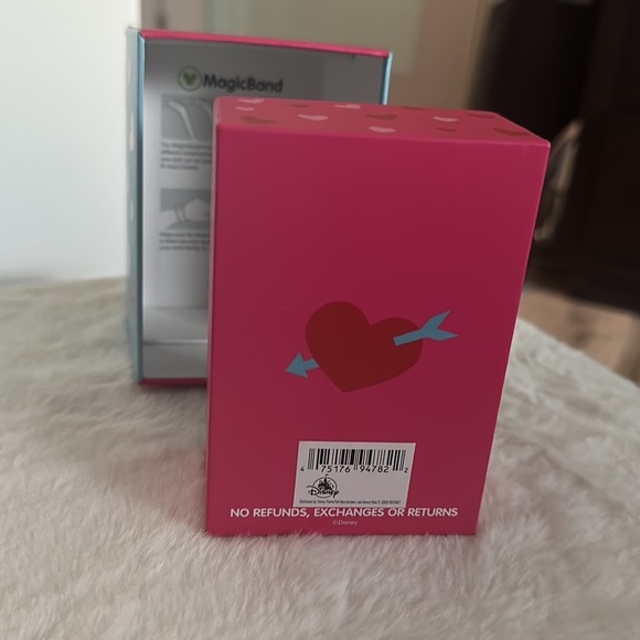 Limited Edition Magic Band! - Picture 4 of 4